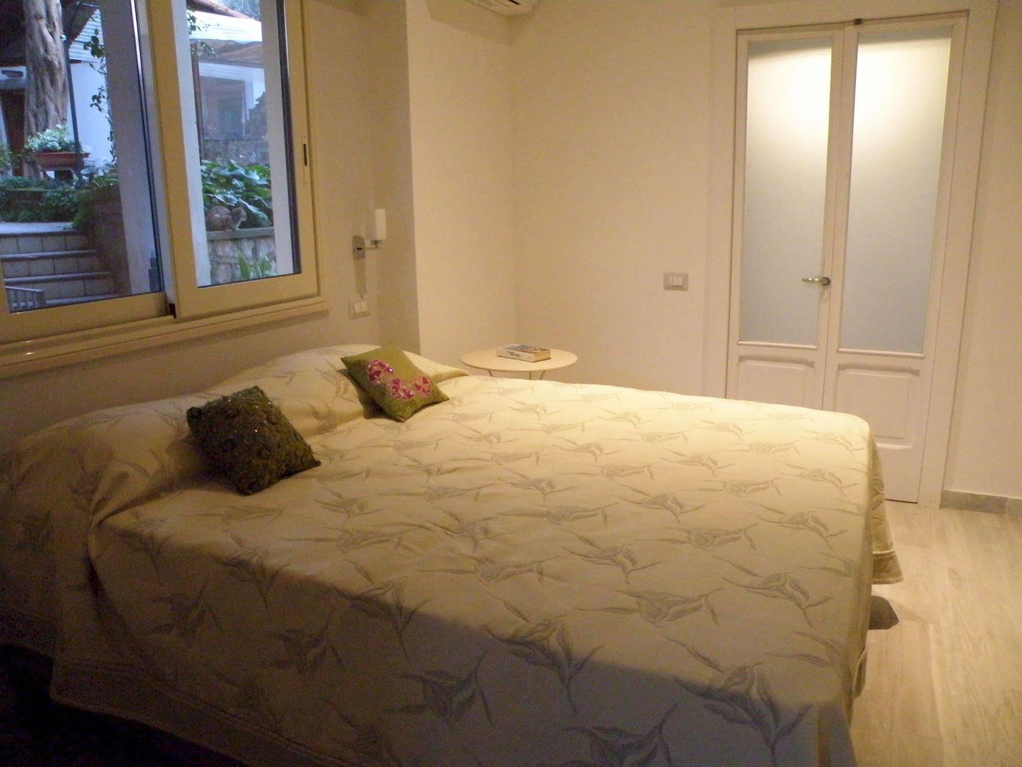 Dreaming Sorrento Suites 外观 照片