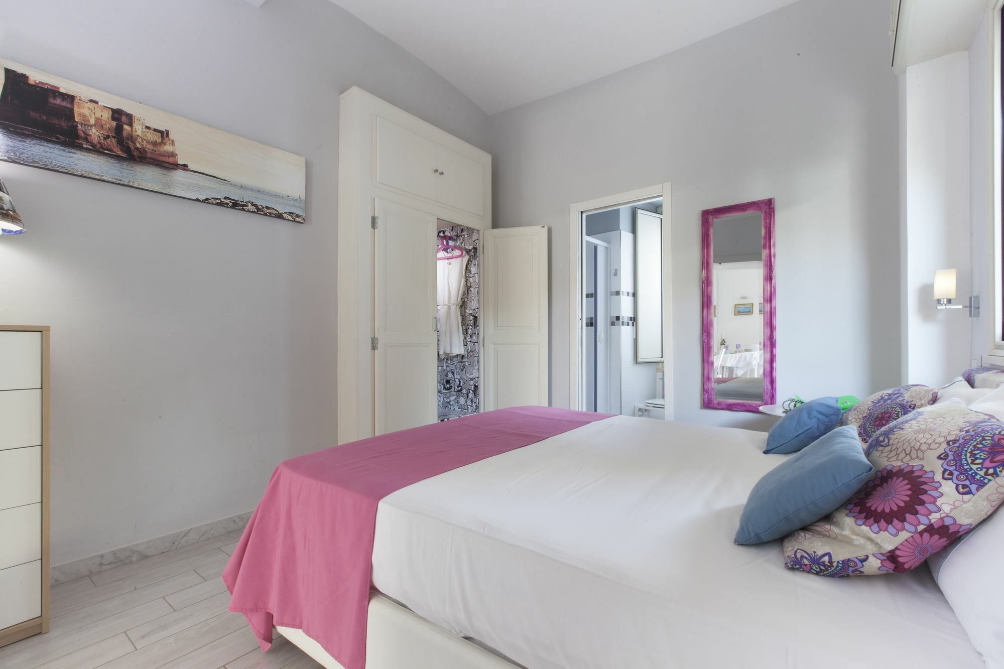 Dreaming Sorrento Suites 外观 照片